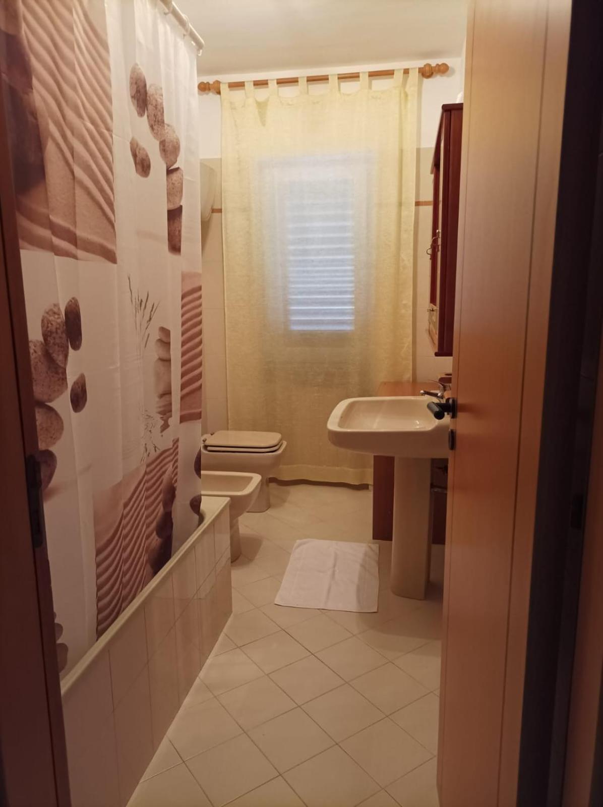 B & B Villa Lucia โนซิ ภายนอก รูปภาพ