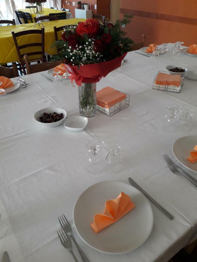 B & B Villa Lucia โนซิ ภายนอก รูปภาพ